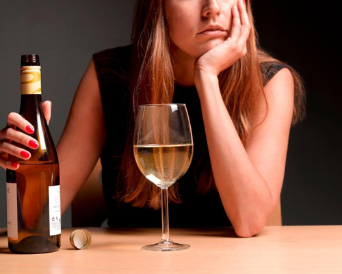 Анонимное лечение женского алкоголизма в Осе